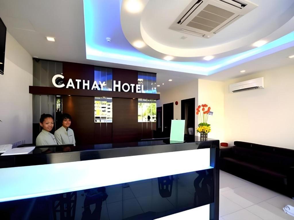 Cathay Hotel Кота-Кинабалу Экстерьер фото